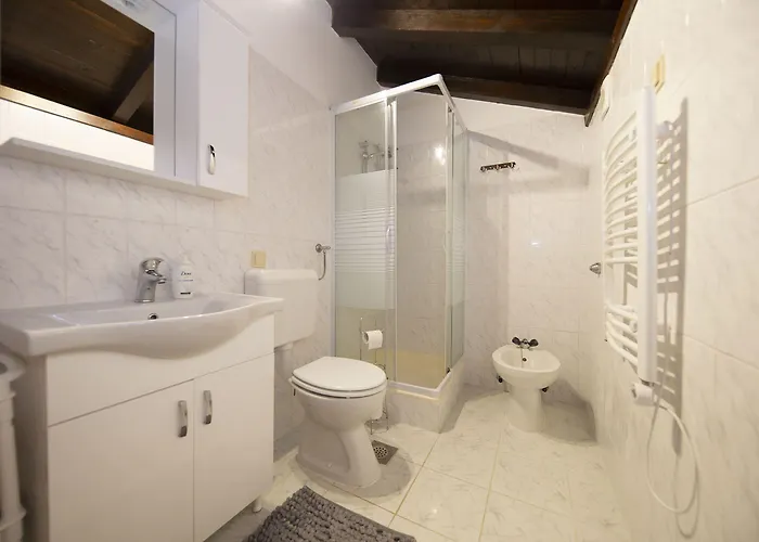 Maslina Apartament *